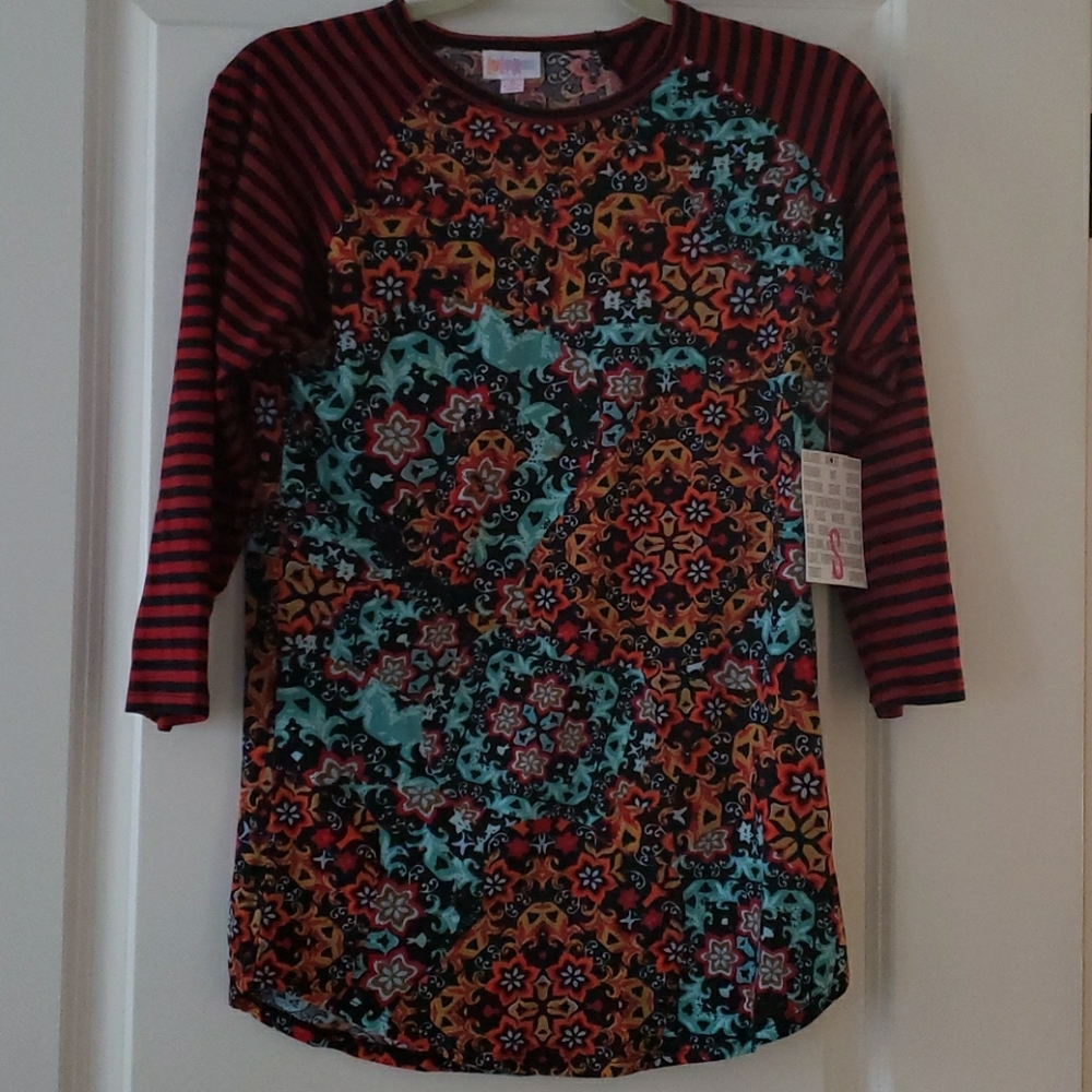 Lularoe randy shirt size S